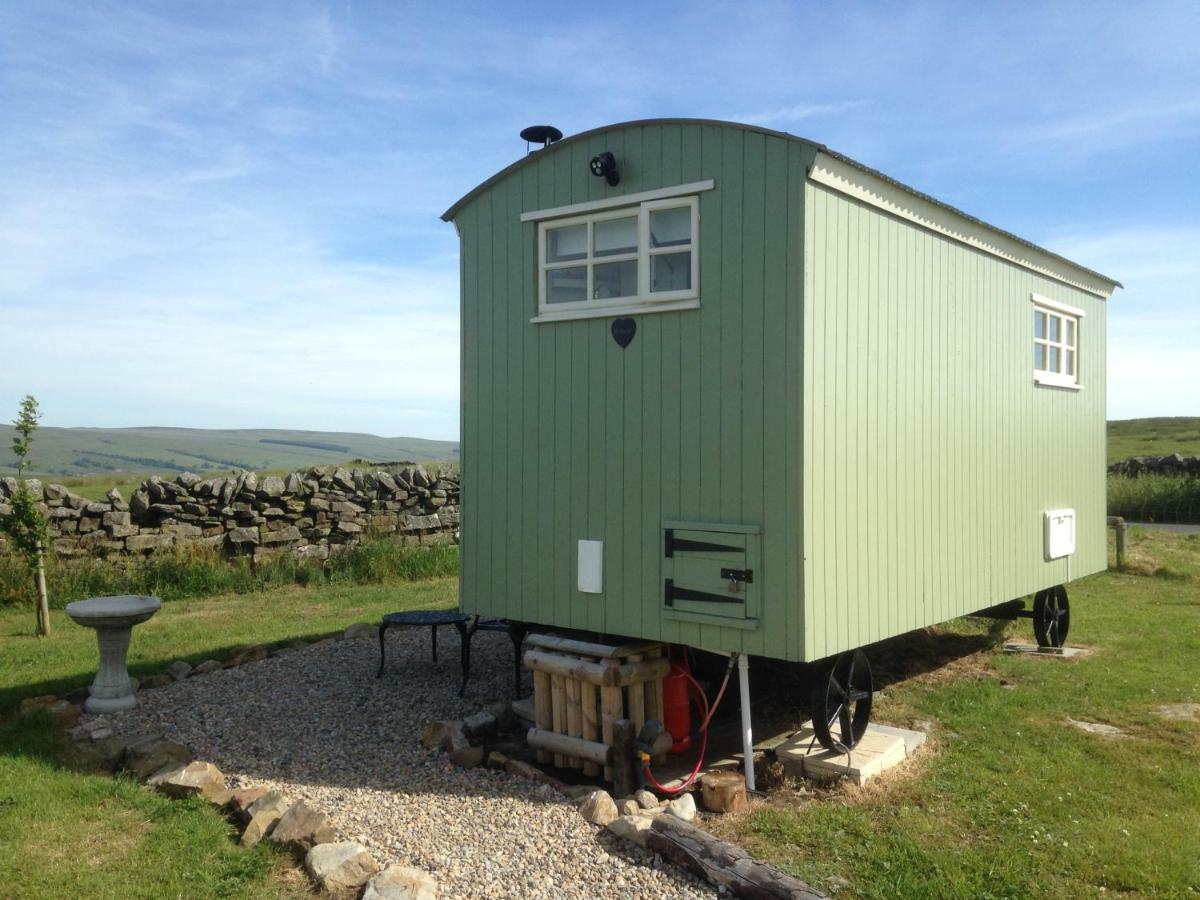 The Buteland Stop Rosie Off Grid Shepherds Hut Белингъм Екстериор снимка